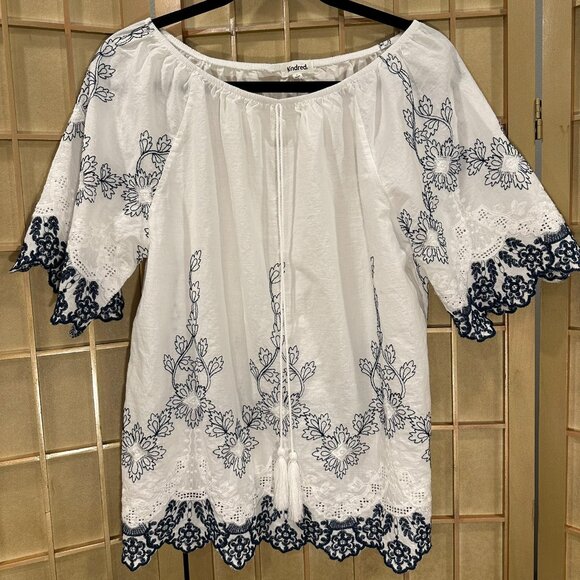 (Anthropologie) Kindred Embroidered Eyelet Mandala Tassel Blouse Ladies Size M - Picture 1 of 8